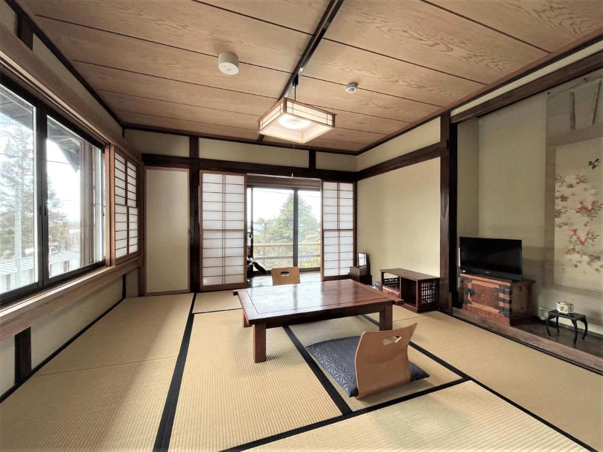 宿屋白金家 Yadoya-Shiroganeya 1日1組限定2名から8名様まで 全館貸切り 伝統的建造物の旅籠宿 Traditional Culture Experience 长野 外观 照片
