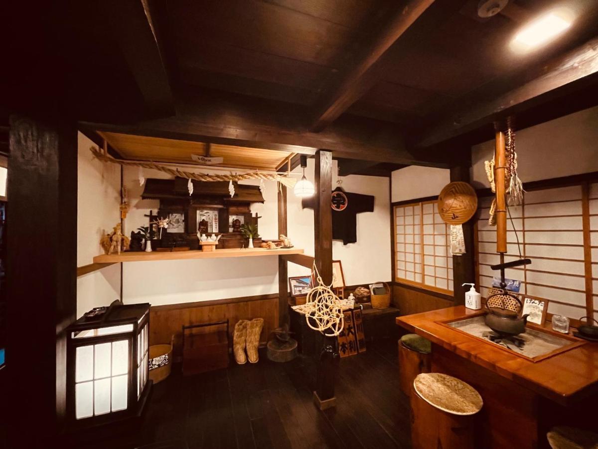 宿屋白金家 Yadoya-Shiroganeya 1日1組限定2名から8名様まで 全館貸切り 伝統的建造物の旅籠宿 Traditional Culture Experience 长野 外观 照片